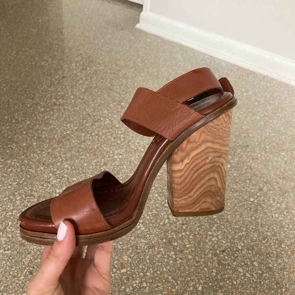 Vince Heels / Sandals